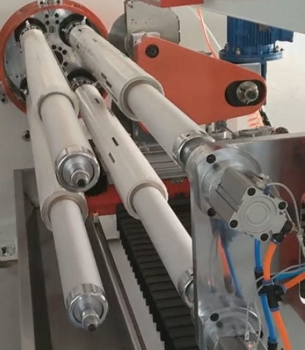 706-2雙軸翻卷全自動(dòng)切臺(tái)-2